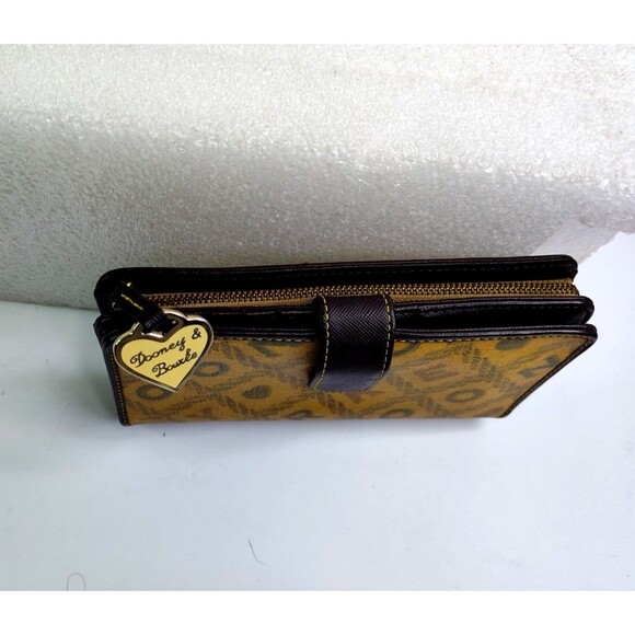Dooney & Bourke Logo Letters Brown Print Wallet Checkbook Cards Coins 7.5"x4" - Picture 8 of 10